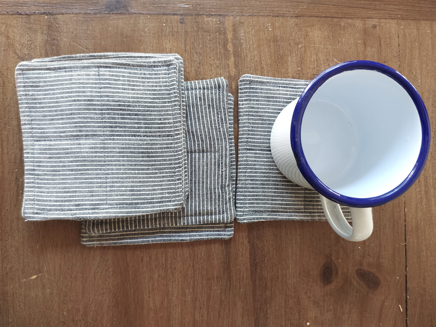 Set of 6 linen/cotton coasters